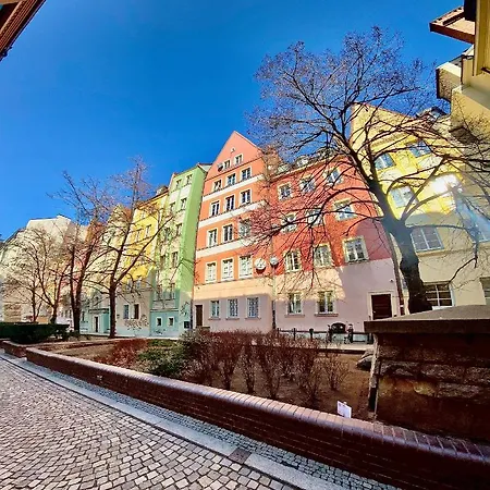 Ratusz Apartament - W Sercu Miasta